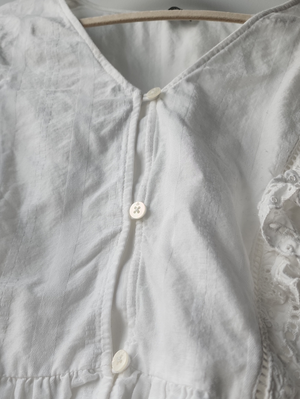 Scotch & Soda Eyelet Ruffle Peplum Cropped Button Up 100% Organic Cotton Blouse - Picture 4 of 9